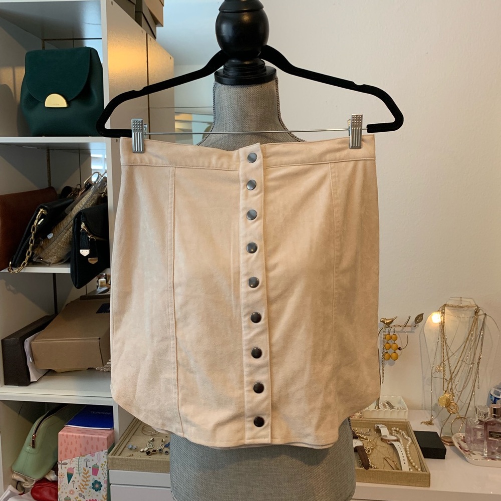 BB Dakota faux suede skirt